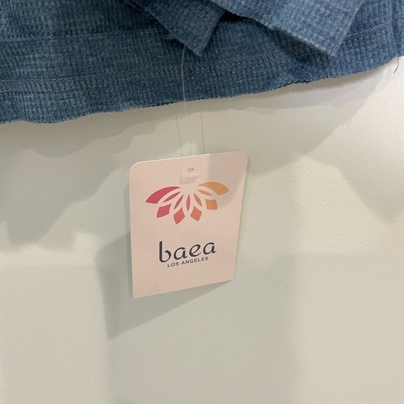 BAEA Flare Sleeve Thermal V-Neck Women's T-shirt In Denim Blue - Picture 4 of 7